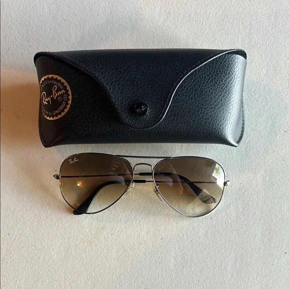 Ray-Ban | Accessories | Rayban Silver Aviator Sunglasses 